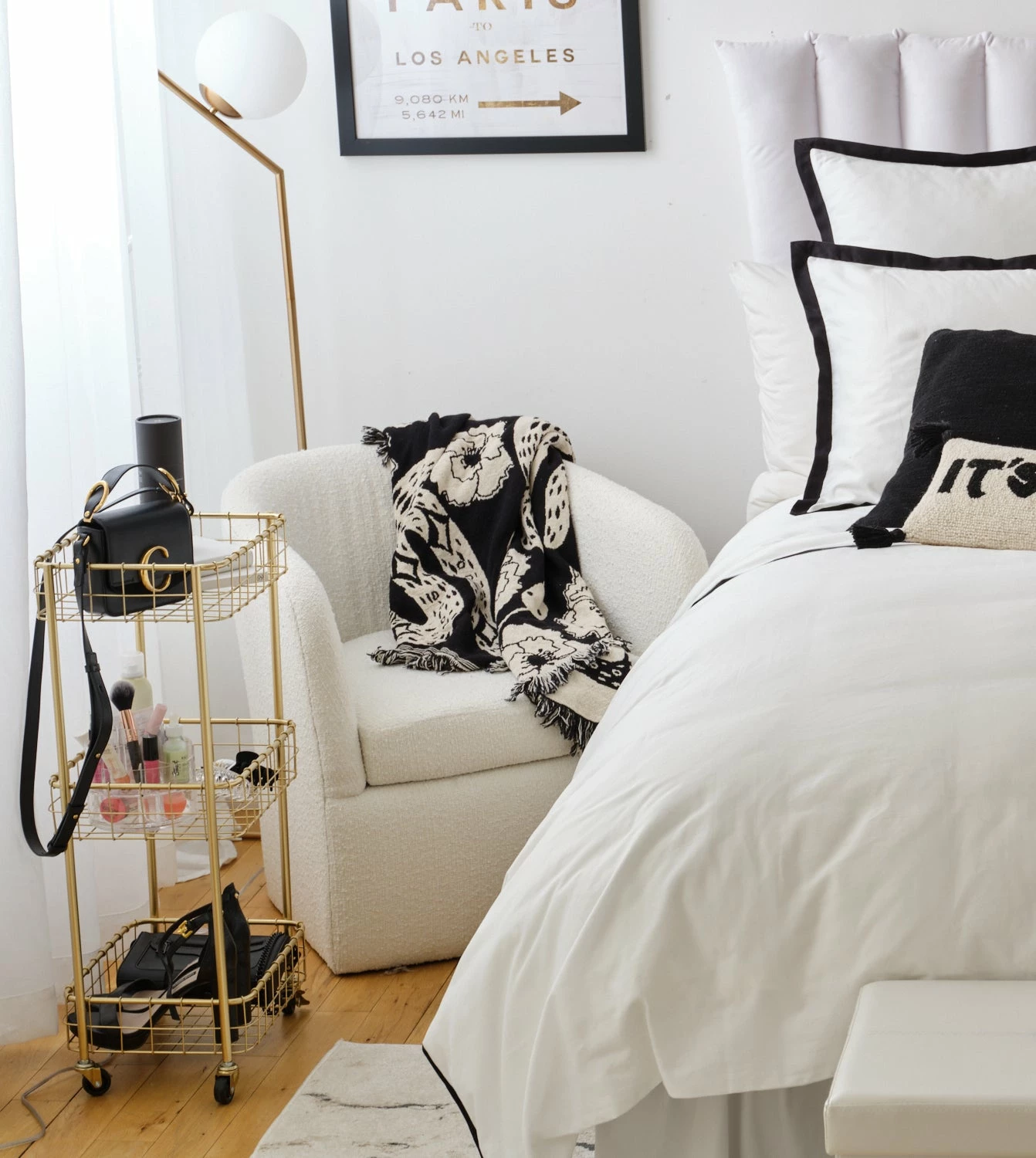 Wire 3-Tier Rolling Cart 5 Wire 3-Tier Rolling Cart - Image 3