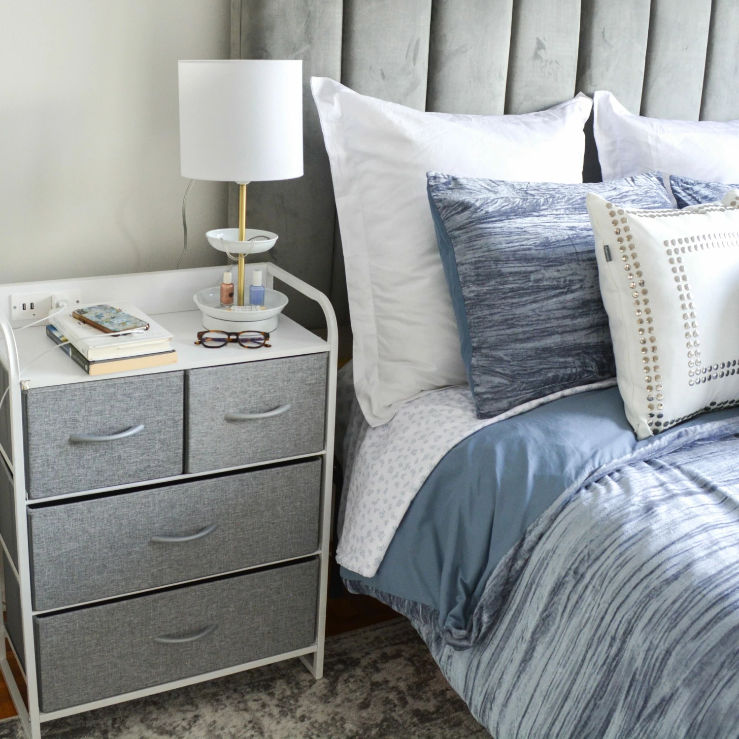 Campbell Charging 4-Drawer Storage Unit 7 Campbell Charging 4-Drawer Storage Unit - Image 5