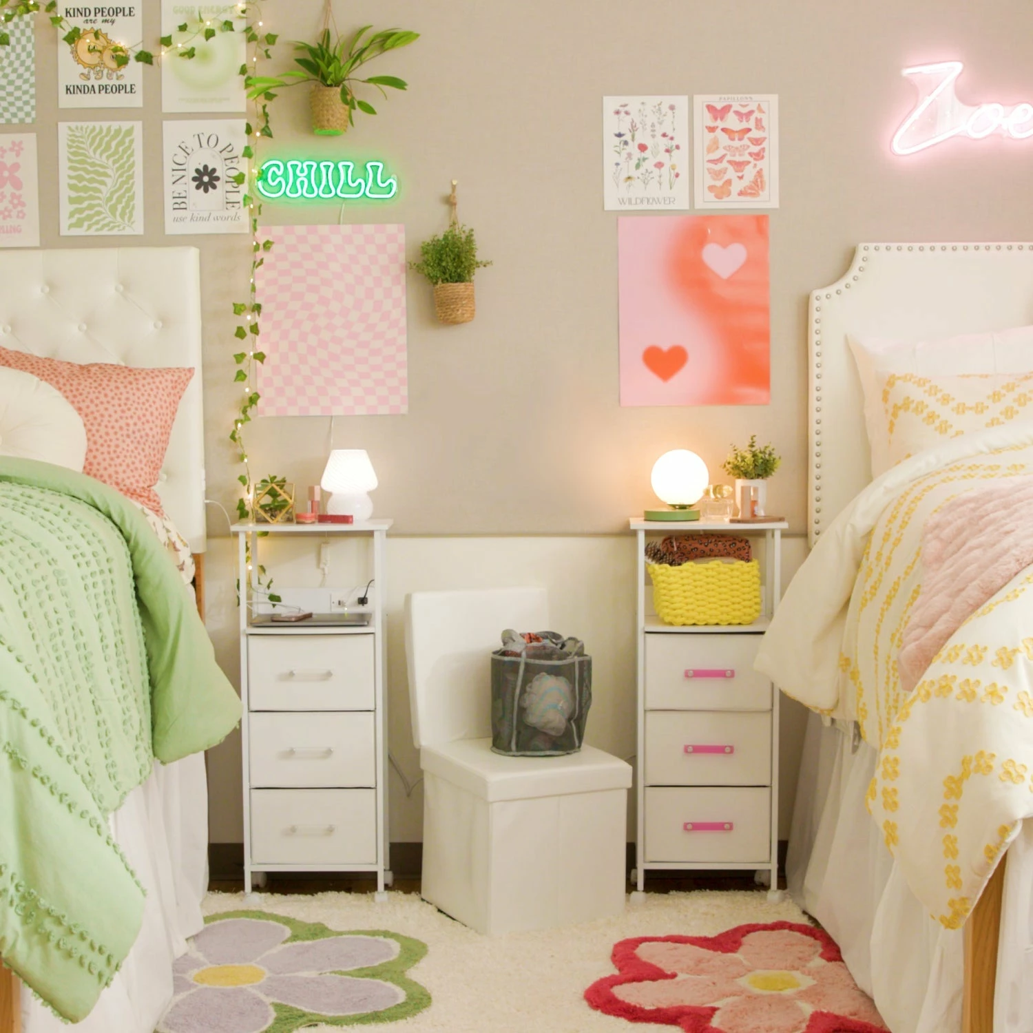 Sutton Charging 3-Drawer Cart On Wheels 9 Sutton Charging 3-Drawer Cart On Wheels - Image 7